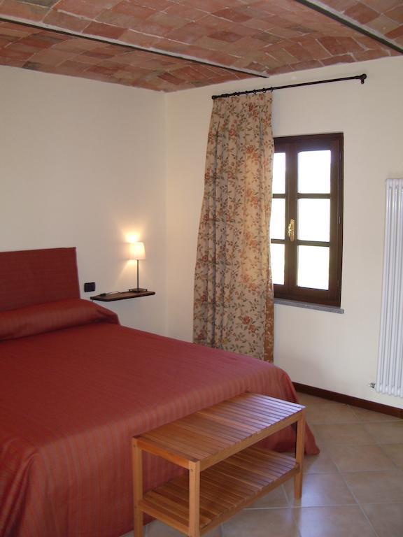 B&B Cascina Gaione Via Gallina,18B 12052 Neive Cn Quarto foto