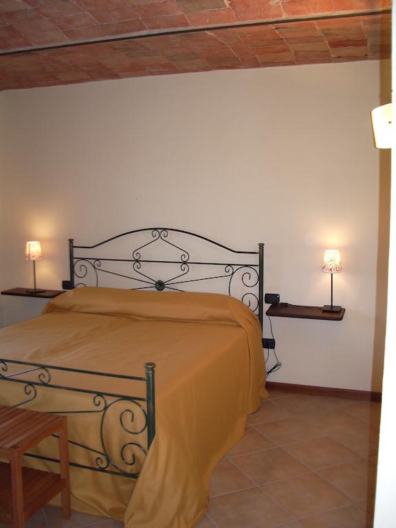 B&B Cascina Gaione Via Gallina,18B 12052 Neive Cn Quarto foto